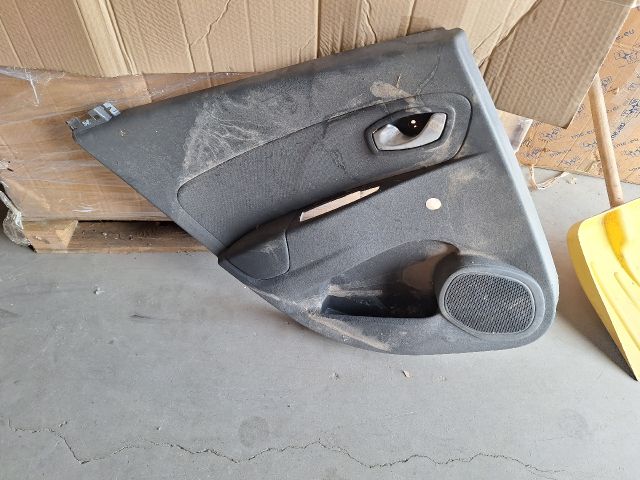 bontott RENAULT CLIO IV Bal hátsó Ajtó Kárpit