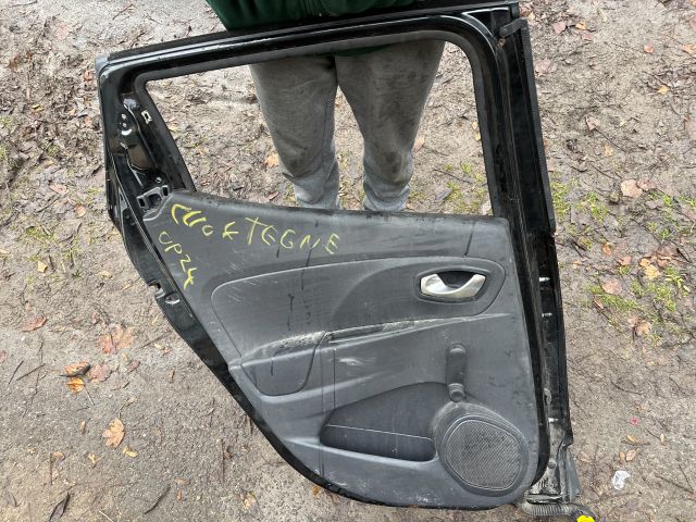 bontott RENAULT CLIO IV Bal hátsó Ajtó (Részeivel)