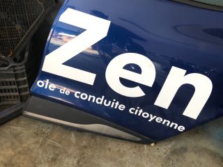 bontott RENAULT CLIO IV Bal hátsó Ajtó (Részeivel)