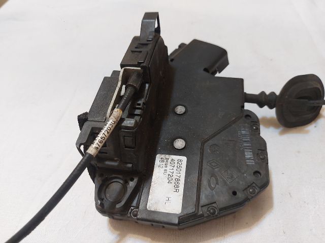 bontott RENAULT CLIO IV Bal hátsó Ajtózár