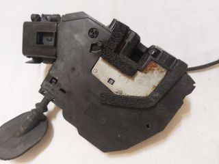 bontott RENAULT CLIO IV Bal hátsó Ajtózár