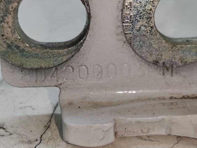 bontott RENAULT CLIO IV Bal hátsó Alsó Zsanér