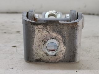 bontott RENAULT CLIO IV Bal hátsó Alsó Zsanér