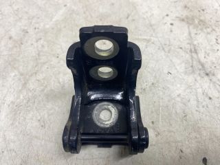 bontott RENAULT CLIO IV Bal hátsó Alsó Zsanér