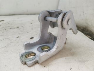 bontott RENAULT CLIO IV Bal hátsó Alsó Zsanér