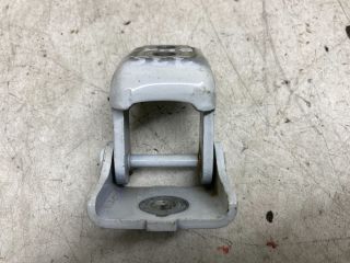 bontott RENAULT CLIO IV Bal hátsó Alsó Zsanér