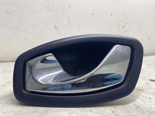 bontott RENAULT CLIO IV Bal hátsó Belső Kilincs