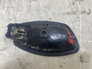 bontott RENAULT CLIO IV Bal hátsó Belső Kilincs