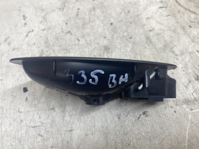 bontott RENAULT CLIO IV Bal hátsó Belső Kilincs