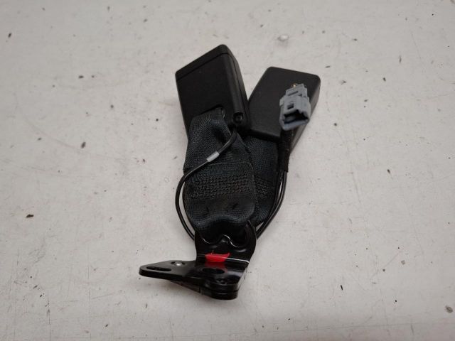 bontott RENAULT CLIO IV Bal hátsó Biztonsági Öv Csat