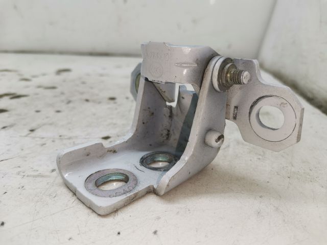 bontott RENAULT CLIO IV Bal hátsó Felső Zsanér