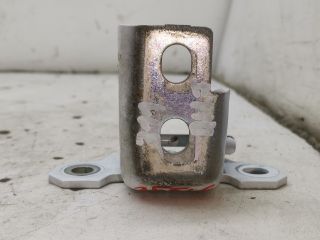 bontott RENAULT CLIO IV Bal hátsó Felső Zsanér