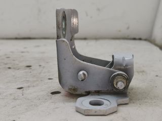 bontott RENAULT CLIO IV Bal hátsó Felső Zsanér