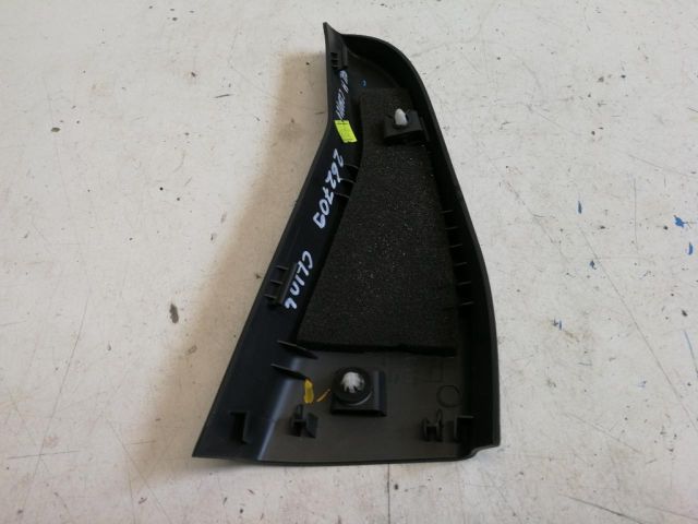 bontott RENAULT CLIO IV Bal hátsó Hátsó Ajtókeret Burkolat