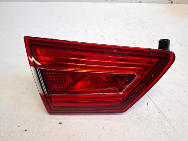 bontott RENAULT CLIO IV Bal Hátsó Lámpa