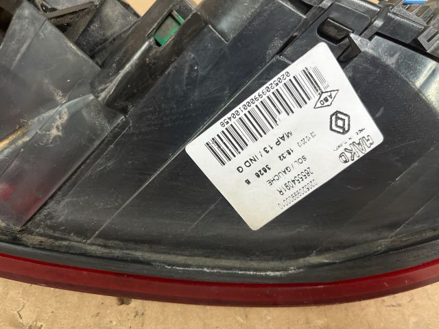 bontott RENAULT CLIO IV Bal Hátsó Lámpa