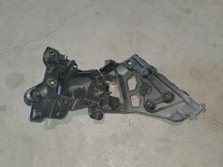 bontott RENAULT CLIO IV Bal hátsó Oldal Lökhárító Tartó (Műanyag)