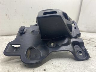 bontott RENAULT CLIO IV Bal hátsó Oldal Lökhárító Tartó (Műanyag)