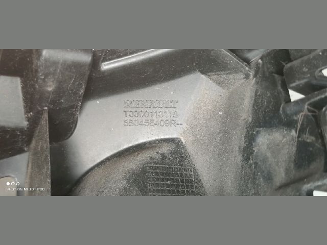 bontott RENAULT CLIO IV Bal hátsó Oldal Lökhárító Tartó (Műanyag)