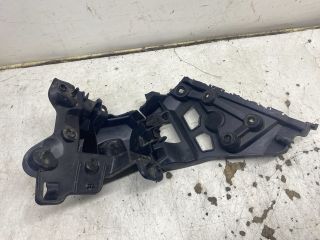 bontott RENAULT CLIO IV Bal hátsó Oldal Lökhárító Tartó (Műanyag)