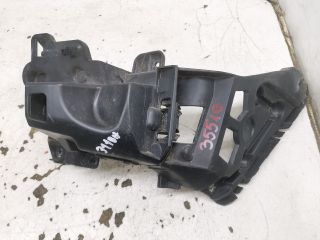 bontott RENAULT CLIO IV Bal hátsó Oldal Lökhárító Tartó (Műanyag)