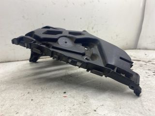 bontott RENAULT CLIO IV Bal hátsó Oldal Lökhárító Tartó (Műanyag)