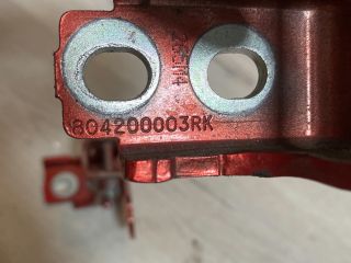 bontott RENAULT CLIO IV Bal hátsó Zsanér