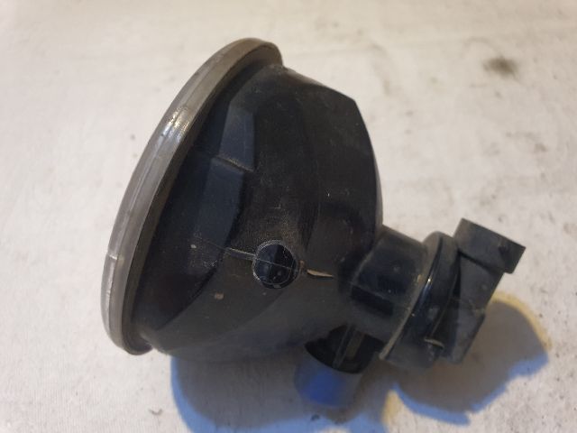 bontott RENAULT CLIO IV Bal Ködzárófény