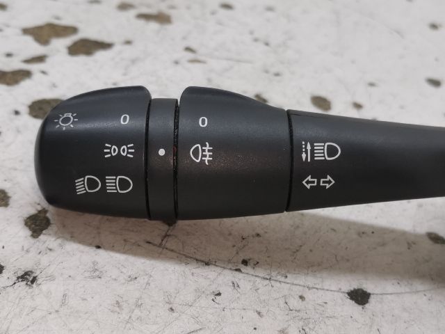 bontott RENAULT CLIO IV Bal Kormánykapcsoló Irányjelző