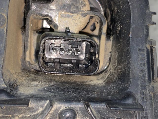 bontott RENAULT CLIO IV Bal Külső Hátsó Lámpa