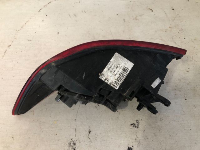 bontott RENAULT CLIO IV Bal Külső Hátsó Lámpa