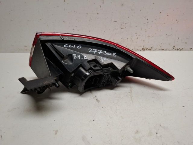 bontott RENAULT CLIO IV Bal Külső Hátsó Lámpa