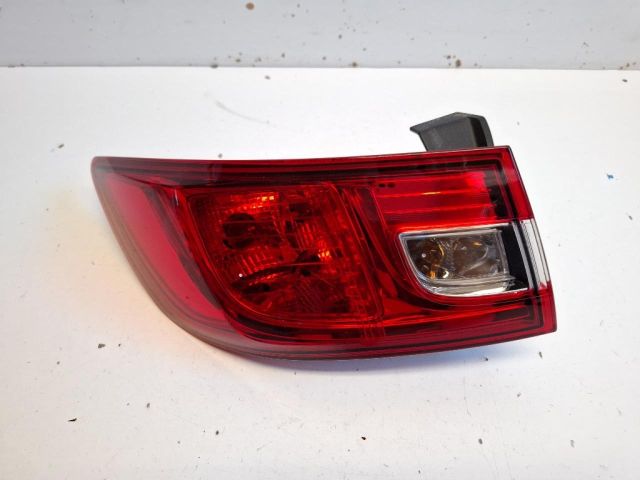 bontott RENAULT CLIO IV Bal Külső Hátsó Lámpa