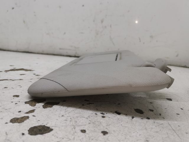 bontott RENAULT CLIO IV Bal Napellenző