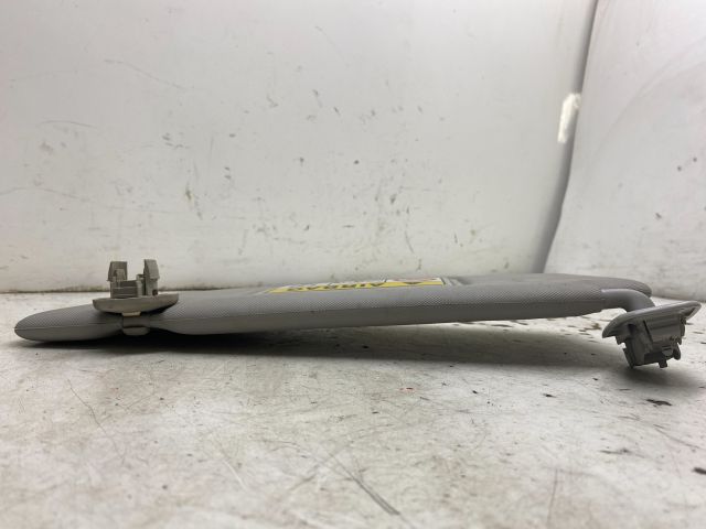 bontott RENAULT CLIO IV Bal Napellenző