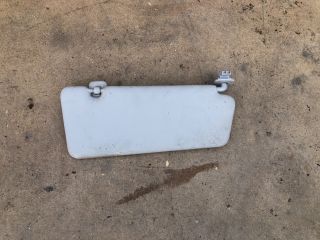 bontott RENAULT CLIO IV Bal Napellenző