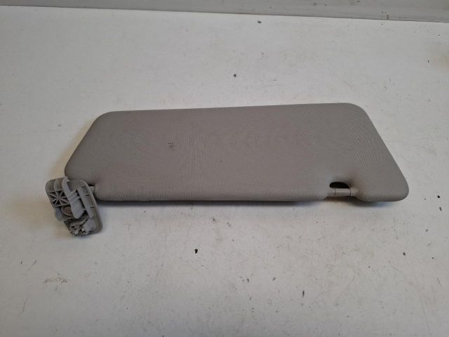 bontott RENAULT CLIO IV Bal Napellenző