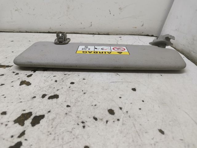 bontott RENAULT CLIO IV Bal Napellenző