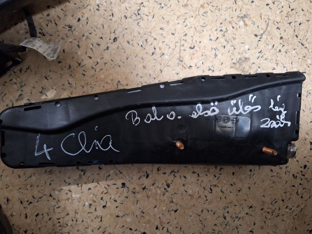 bontott RENAULT CLIO IV Bal Oldallégzsák