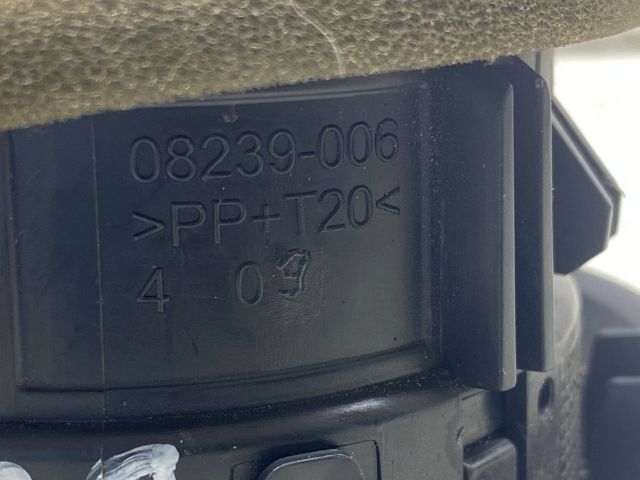 bontott RENAULT CLIO IV Bal Szellőző