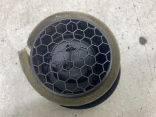 bontott RENAULT CLIO IV Bal Szellőző