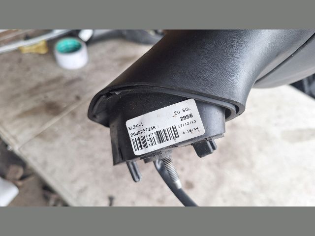 bontott RENAULT CLIO IV Bal Visszapillantó Tükör (Elektromos)