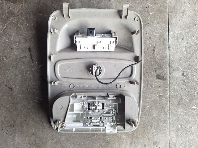 bontott RENAULT CLIO IV Beltér Világítás Első