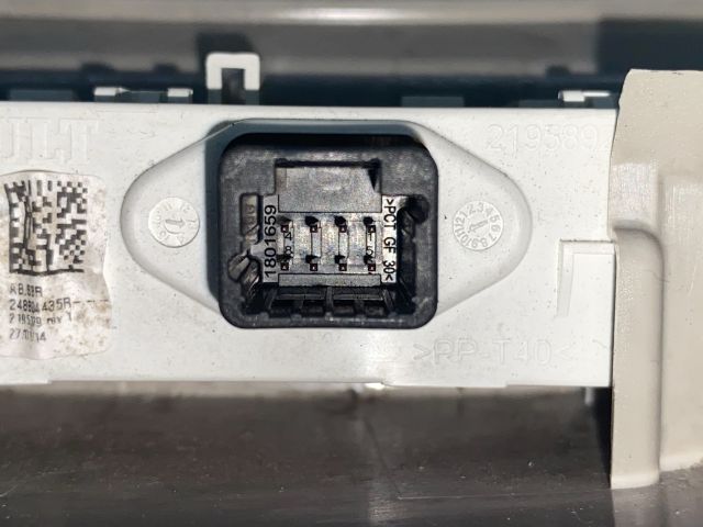 bontott RENAULT CLIO IV Beltér Világítás Első