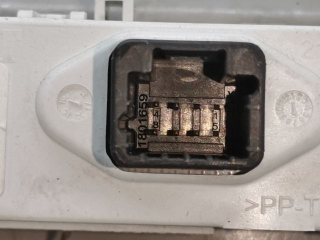 bontott RENAULT CLIO IV Beltér Világítás Első