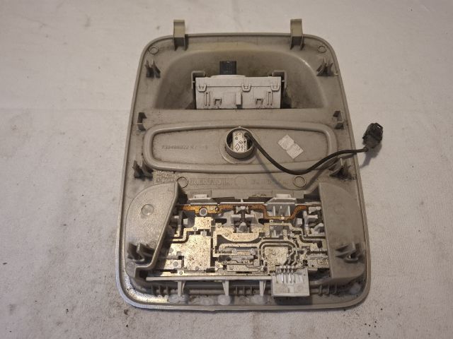 bontott RENAULT CLIO IV Beltér Világítás Első