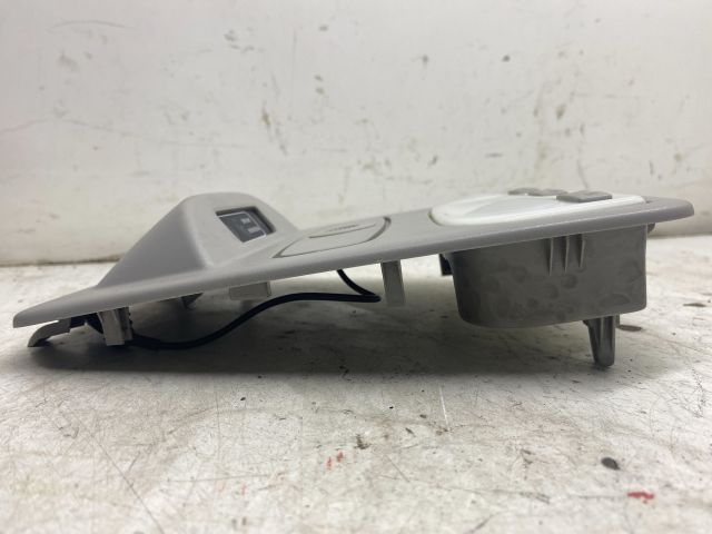 bontott RENAULT CLIO IV Beltér Világítás Első