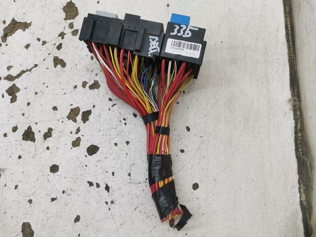 bontott RENAULT CLIO IV Biztosítéktábla Utastér