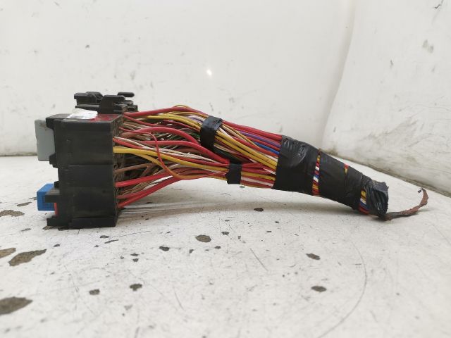 bontott RENAULT CLIO IV Biztosítéktábla Utastér