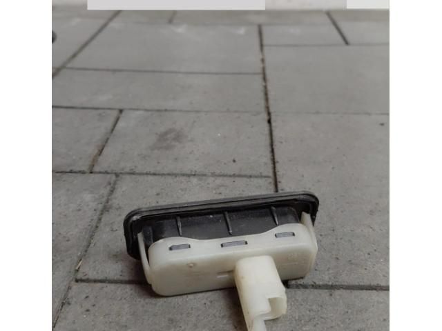 bontott RENAULT CLIO IV Csomagtér Nyitó Kar / Gomb